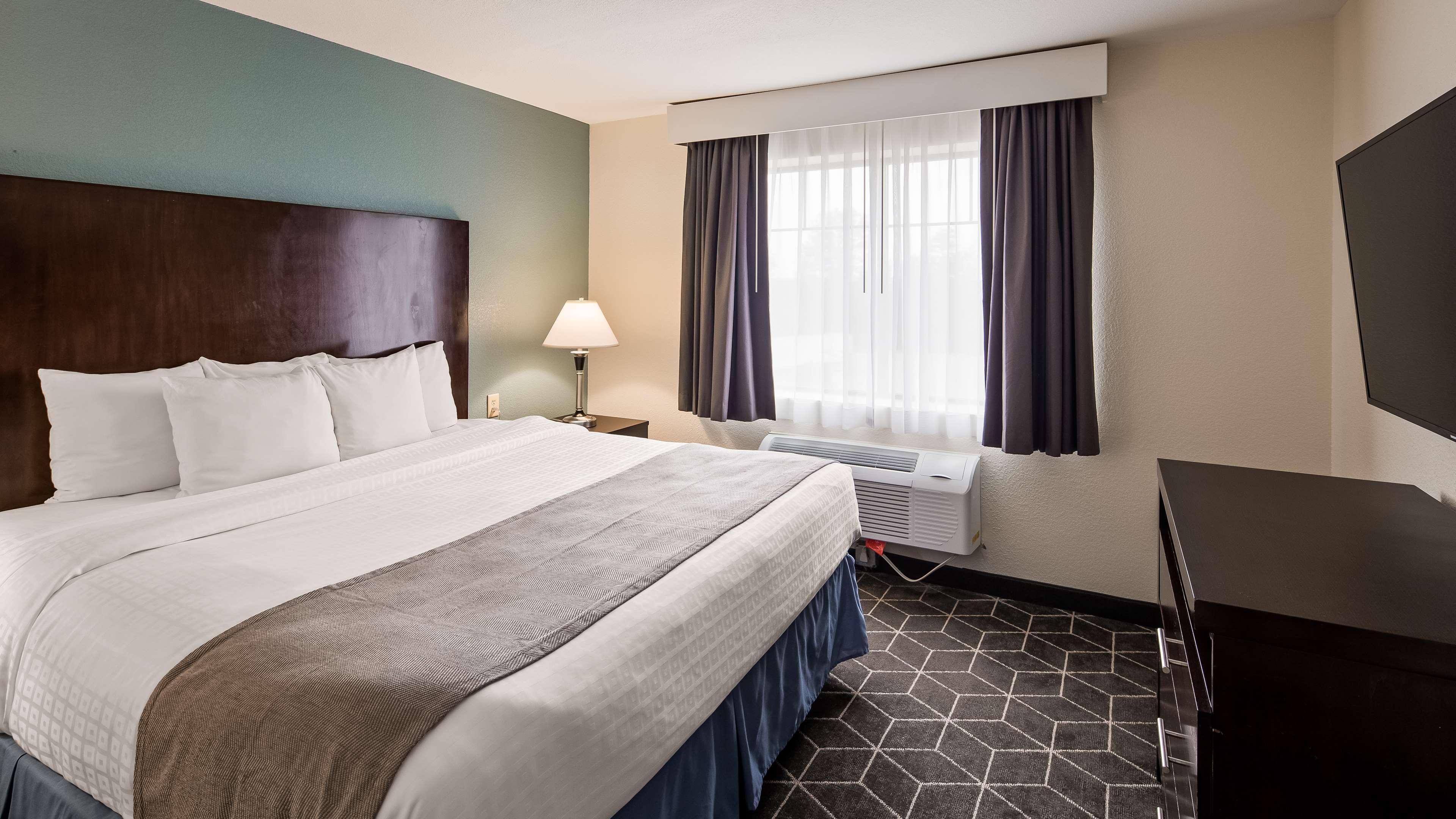 Western Hotel&suites 4*