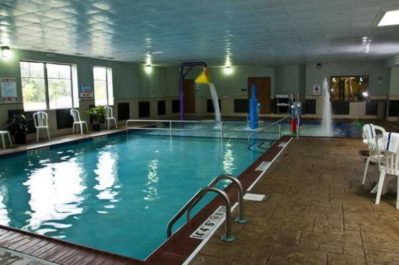 Rodeway Inn 4*